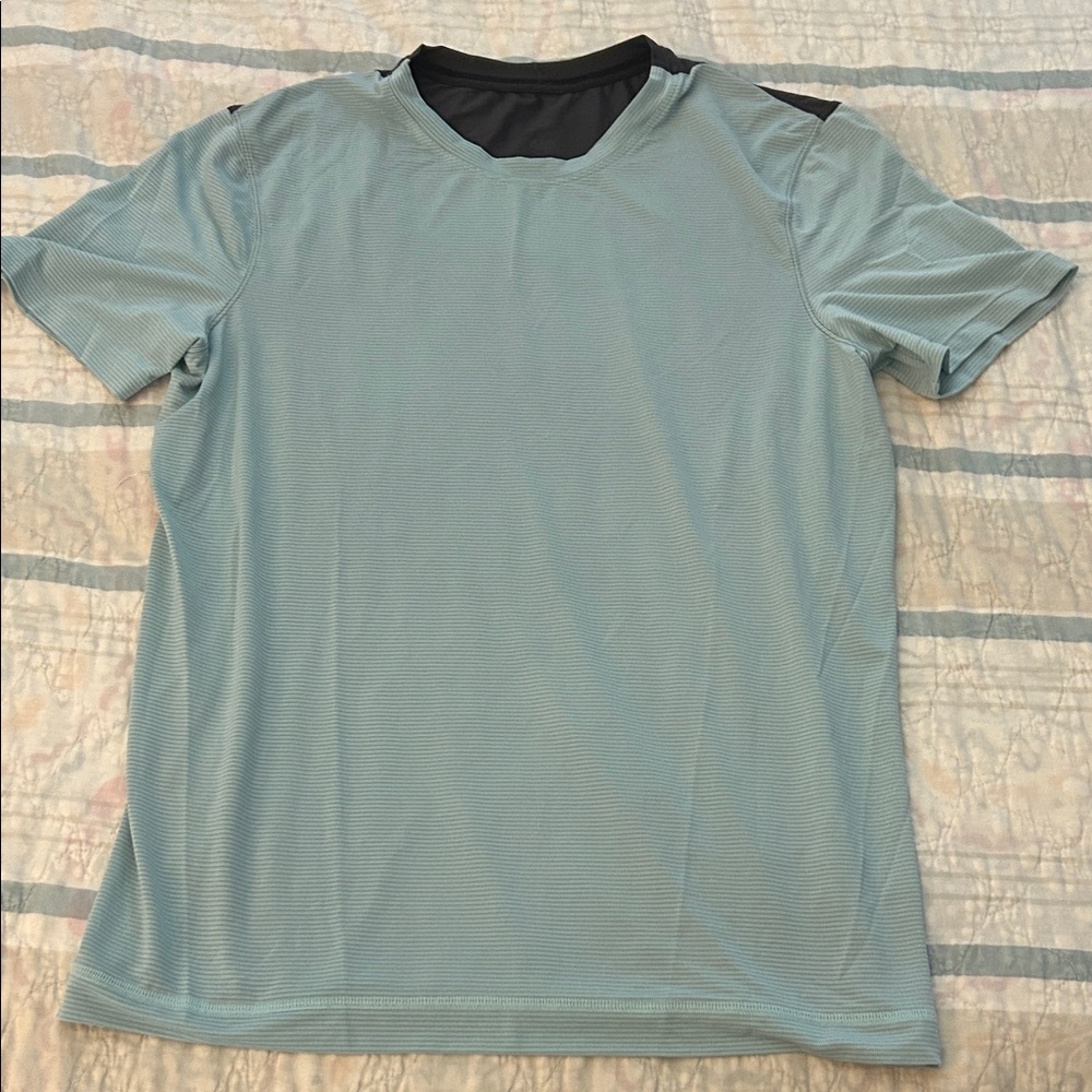 Lululemon Men's Light Blue Athletic Shirt